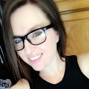 Meet your Posher, Rebekah